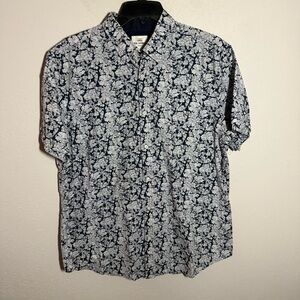 Men’s XL Navy and White Ben Sherman Floral Lightweight Casual Maximalist Shirt